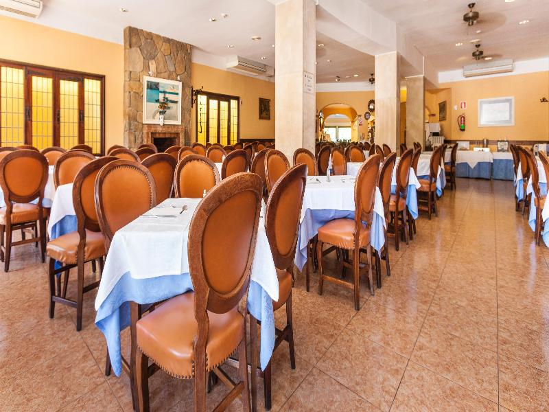 Globales Simar Hotel Cala de Sant Vicenc Exterior foto