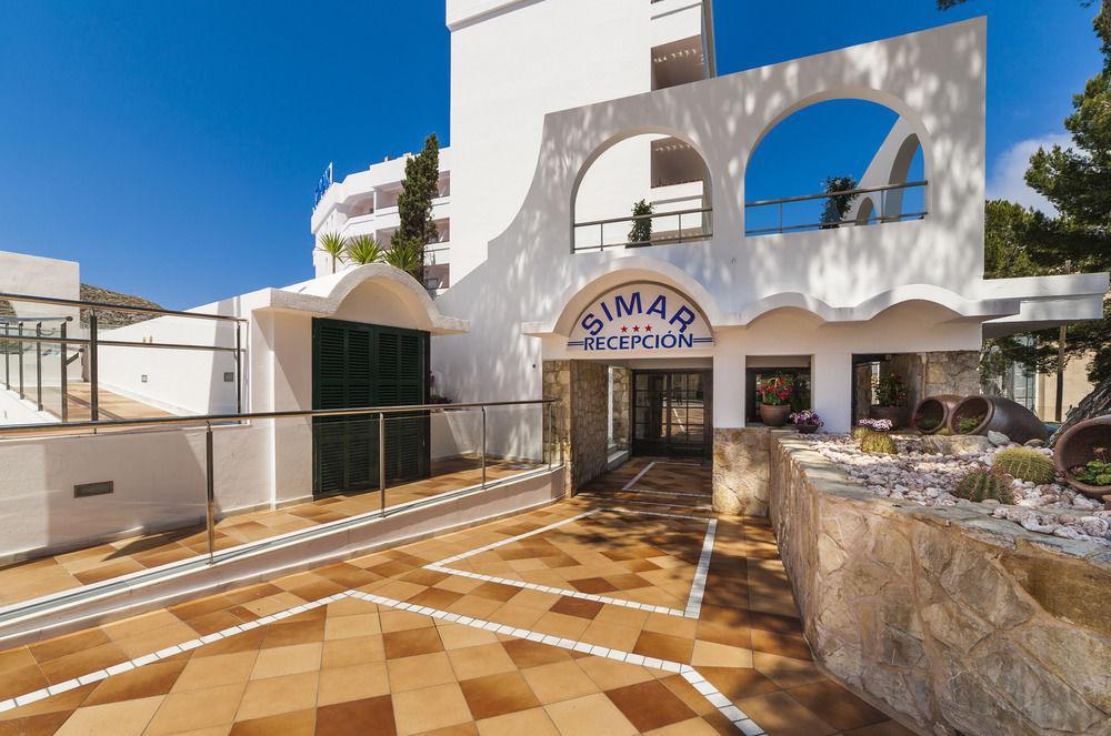 Globales Simar Hotel Cala de Sant Vicenc Exterior foto