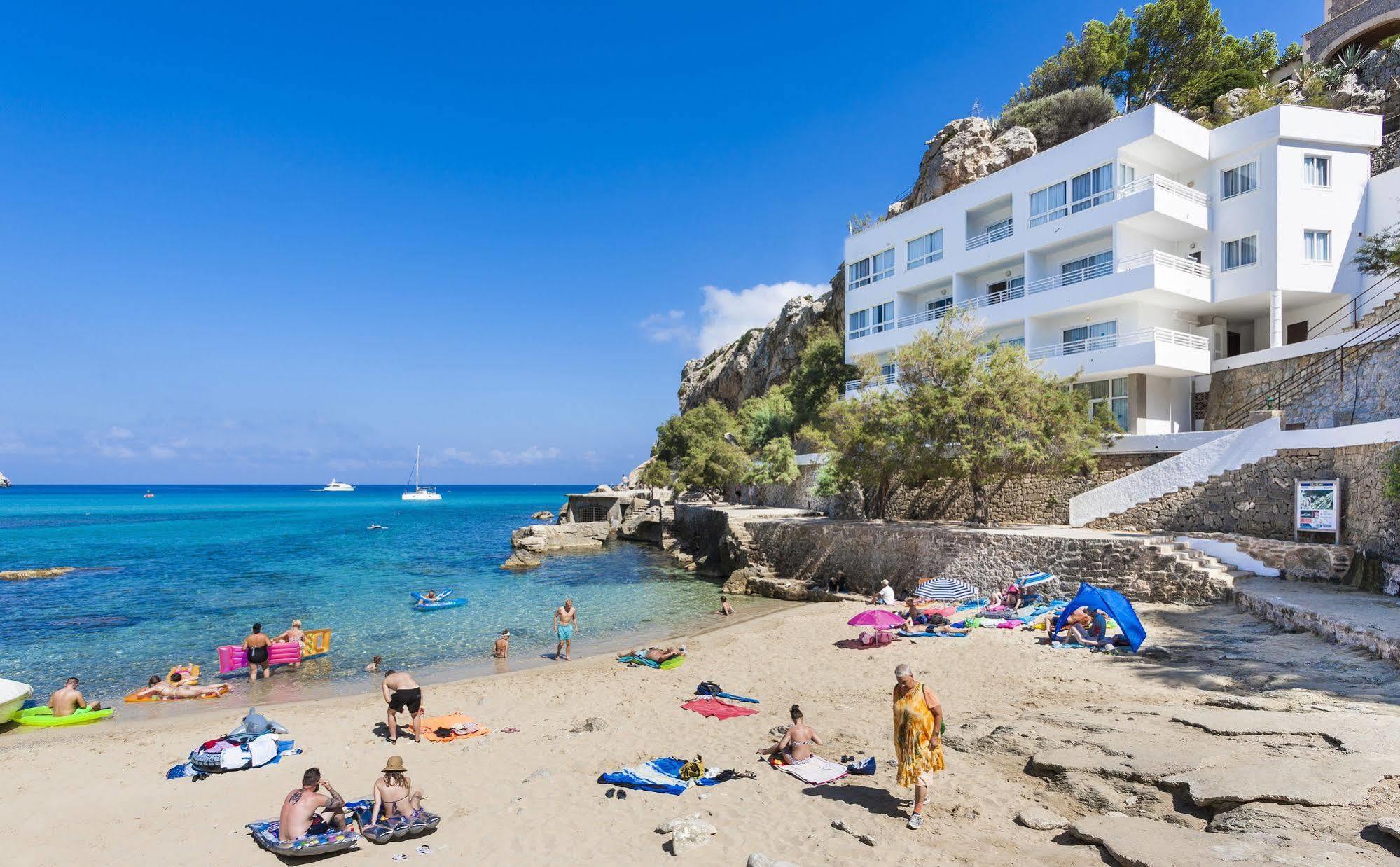 Globales Simar Hotel Cala de Sant Vicenc Exterior foto