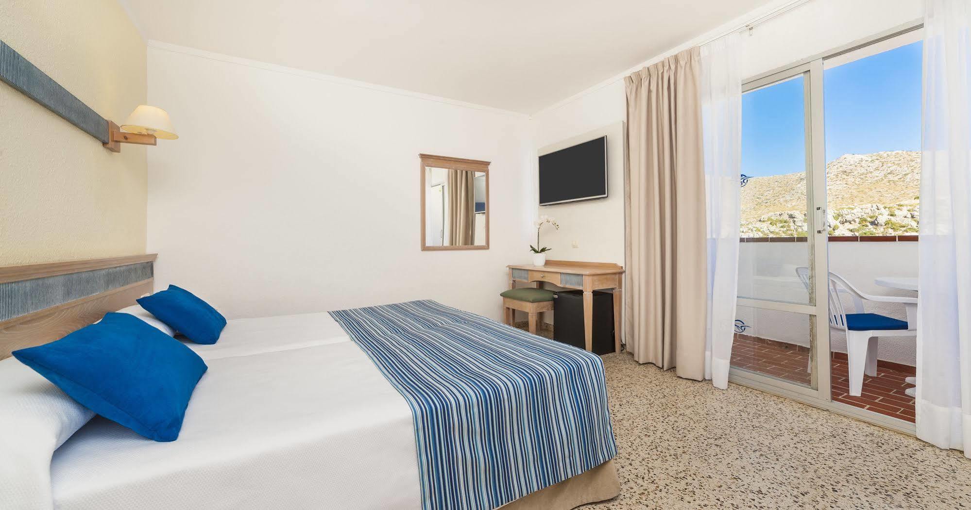 Globales Simar Hotel Cala de Sant Vicenc Exterior foto
