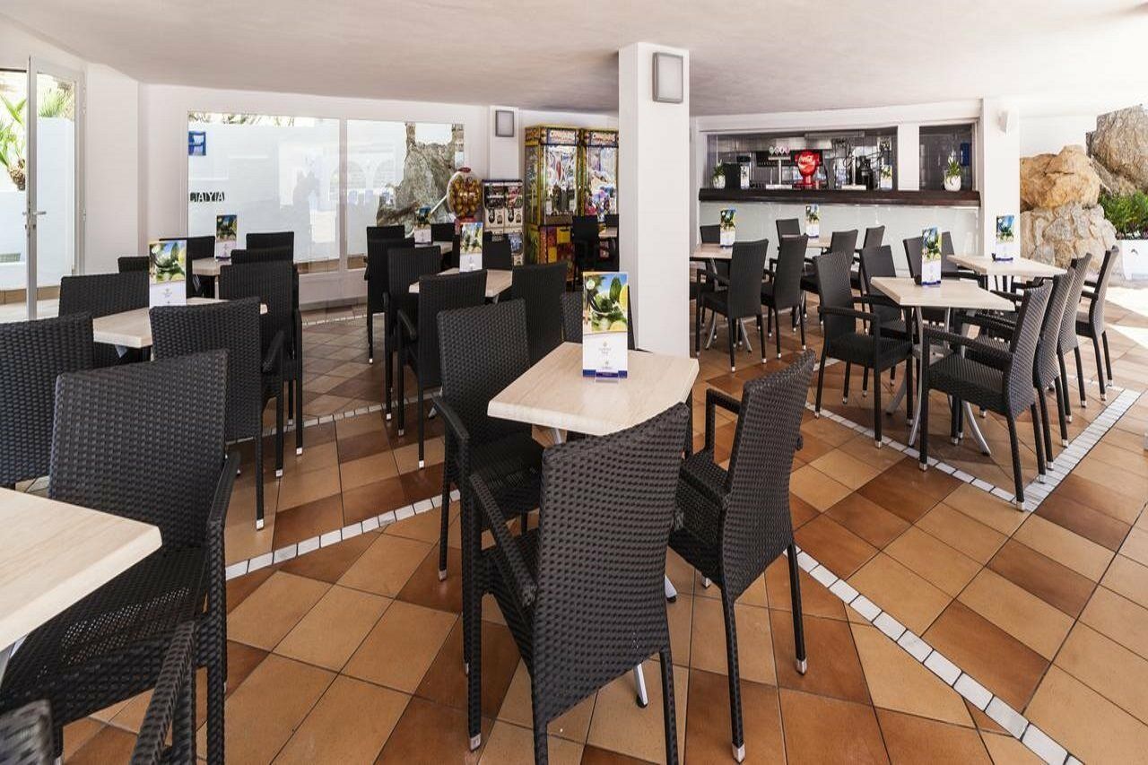 Globales Simar Hotel Cala de Sant Vicenc Exterior foto